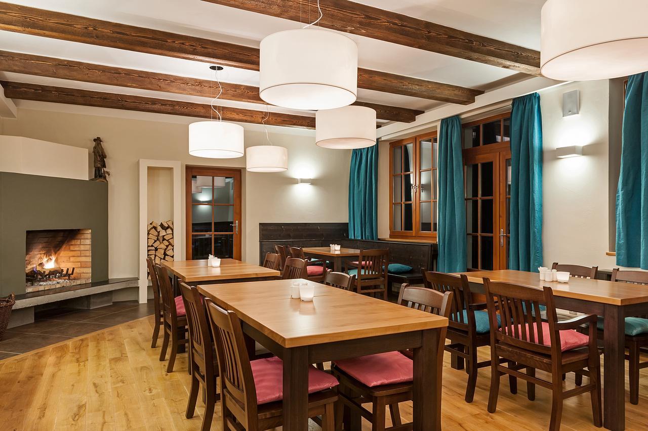 Aneta Hotel & Restaurant Vítkovice Extérieur photo