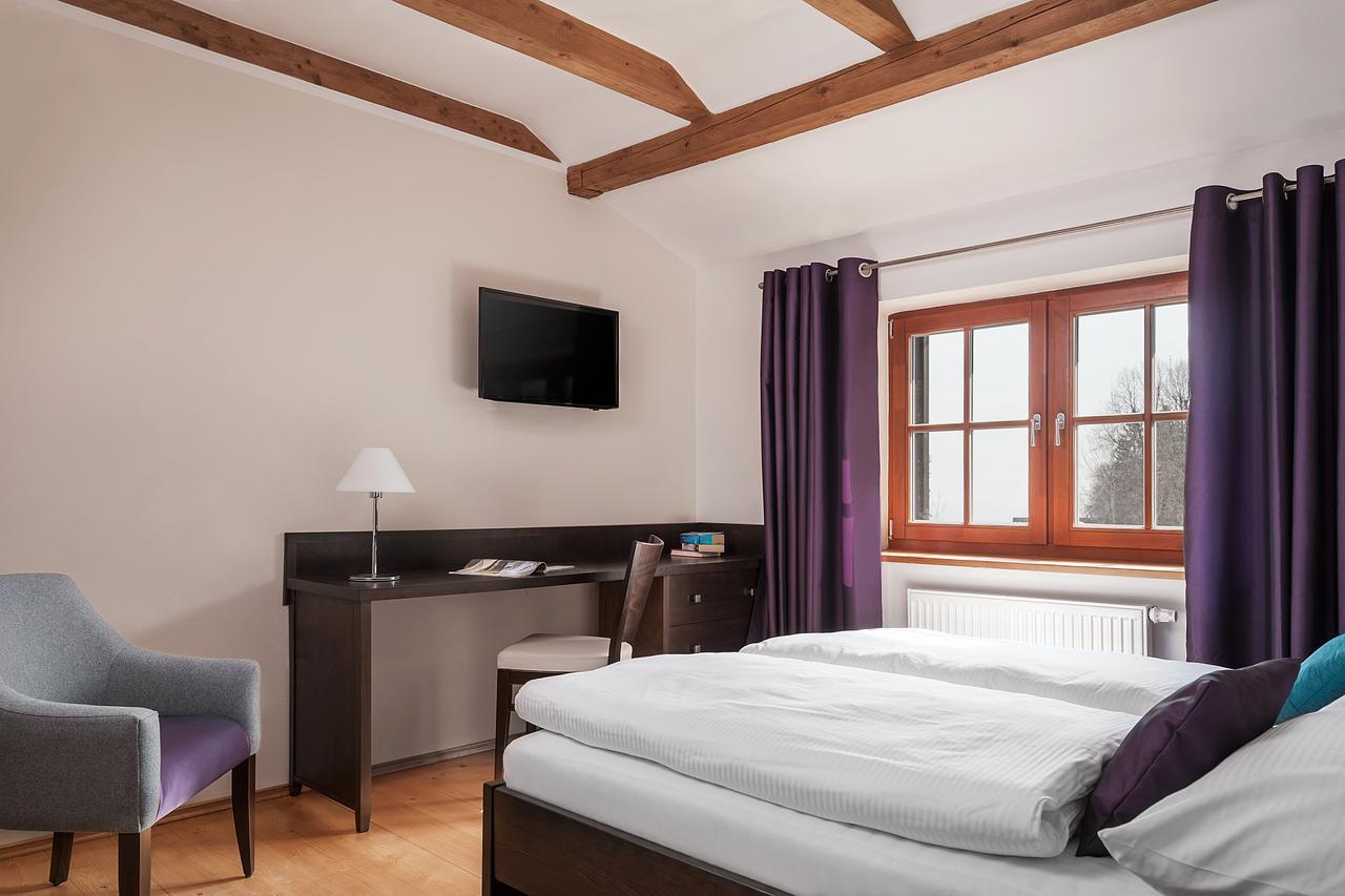Aneta Hotel & Restaurant Vítkovice Extérieur photo